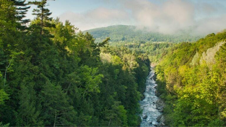 Why Quechee Gorge Vermont is the best place to visit